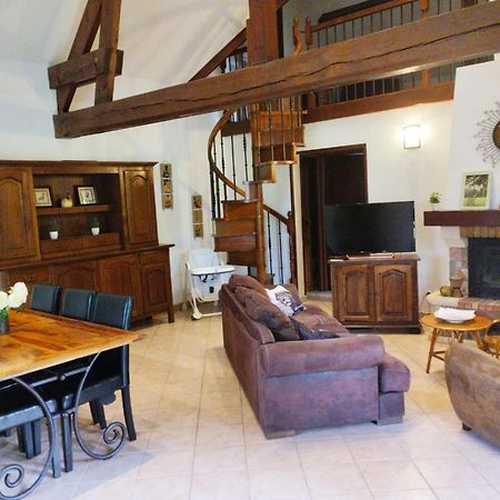 Maison Traditionnelle Normande Avec Piscine Hotot-en-Auge Luaran gambar