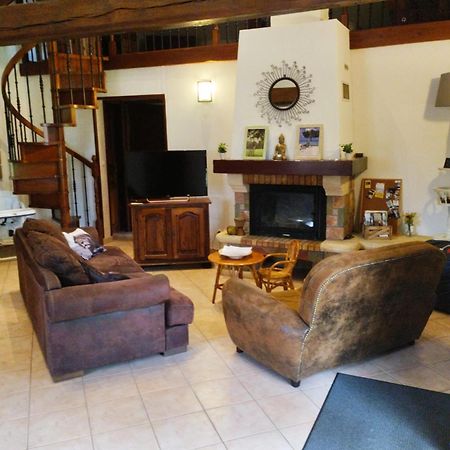 Maison Traditionnelle Normande Avec Piscine Hotot-en-Auge Luaran gambar