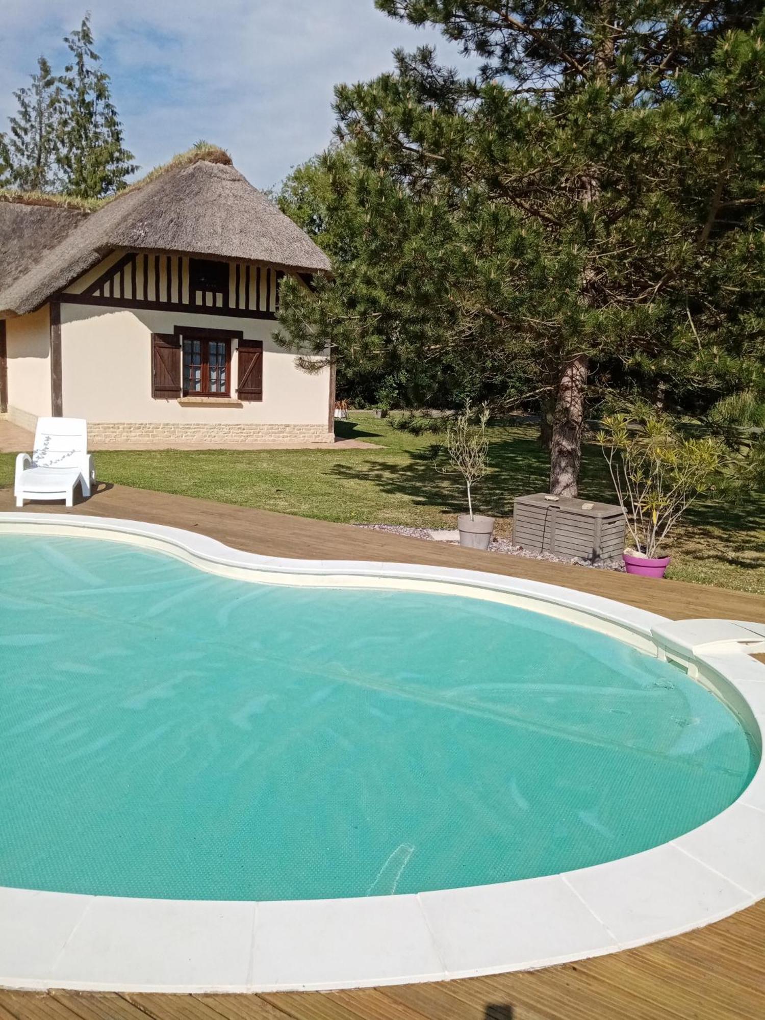 Maison Traditionnelle Normande Avec Piscine Hotot-en-Auge Luaran gambar